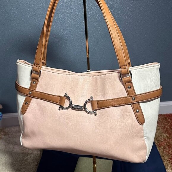Nine West Peach & White $180 retail Shoulder Bag Handbag EXCELLENT condition - Picture 8 of 16